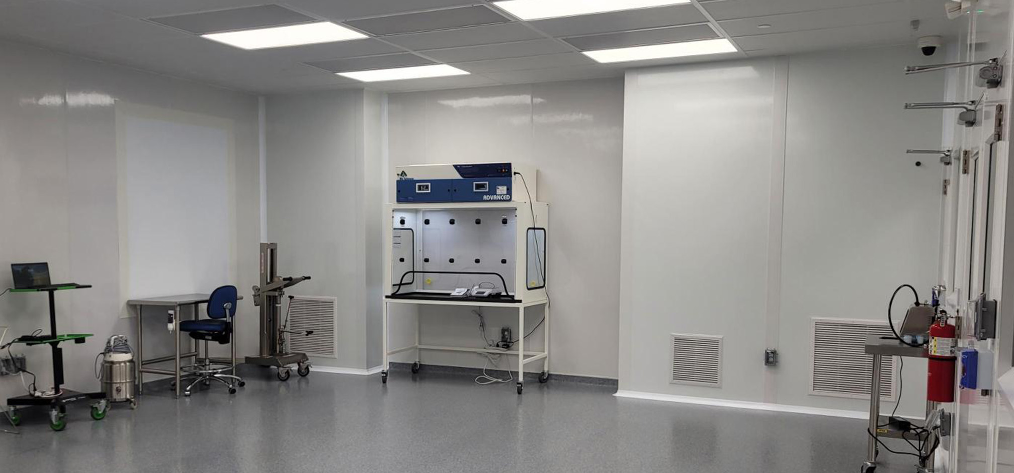 Gownracks - Wall Mounted - Cleanroom Furniture - Cleanroom Gowning Furniture  - Palbam Class